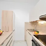 Ester Apartament *